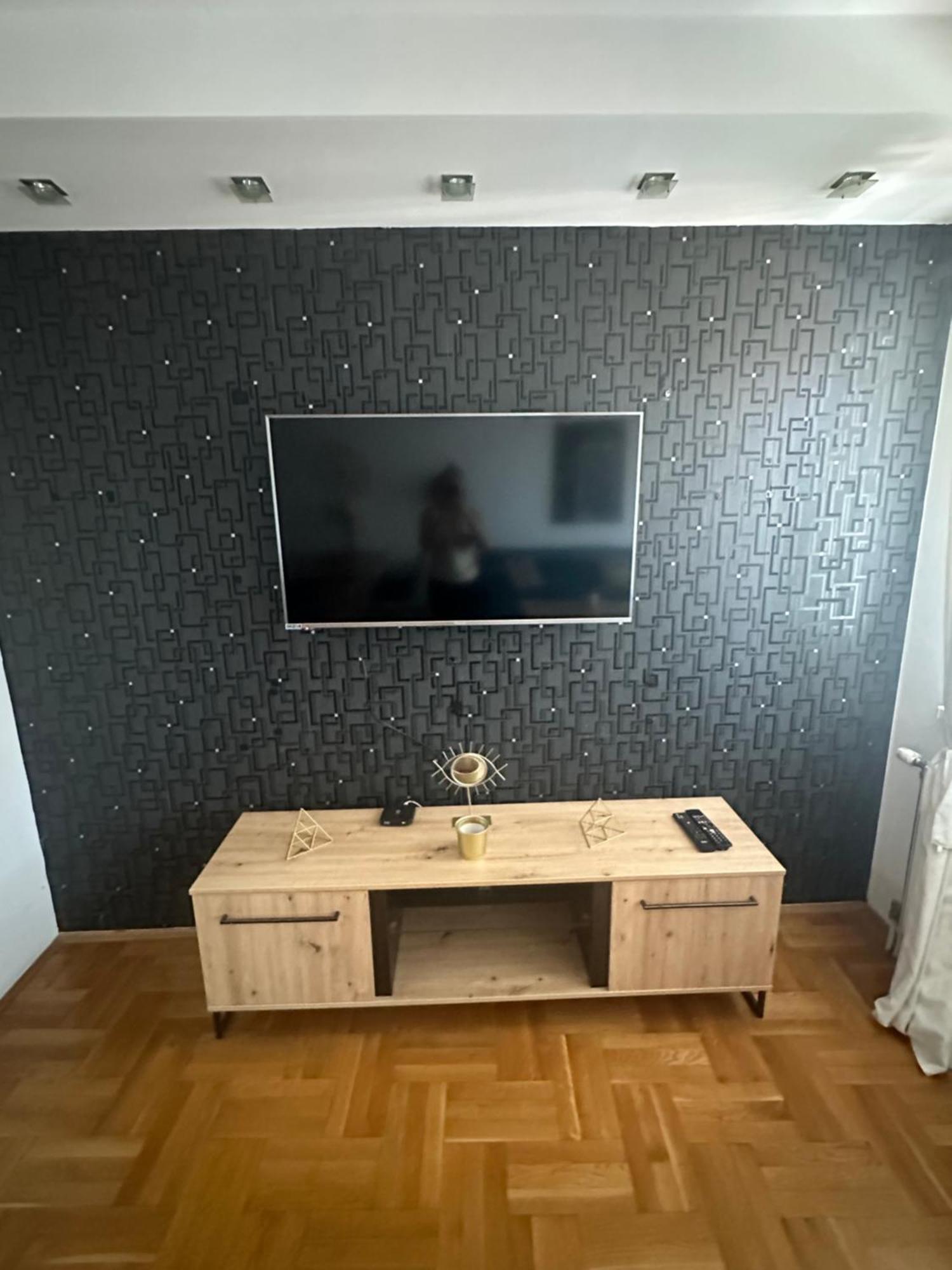 Lux Stan Na Dan Pozarevac Apartment Exterior photo